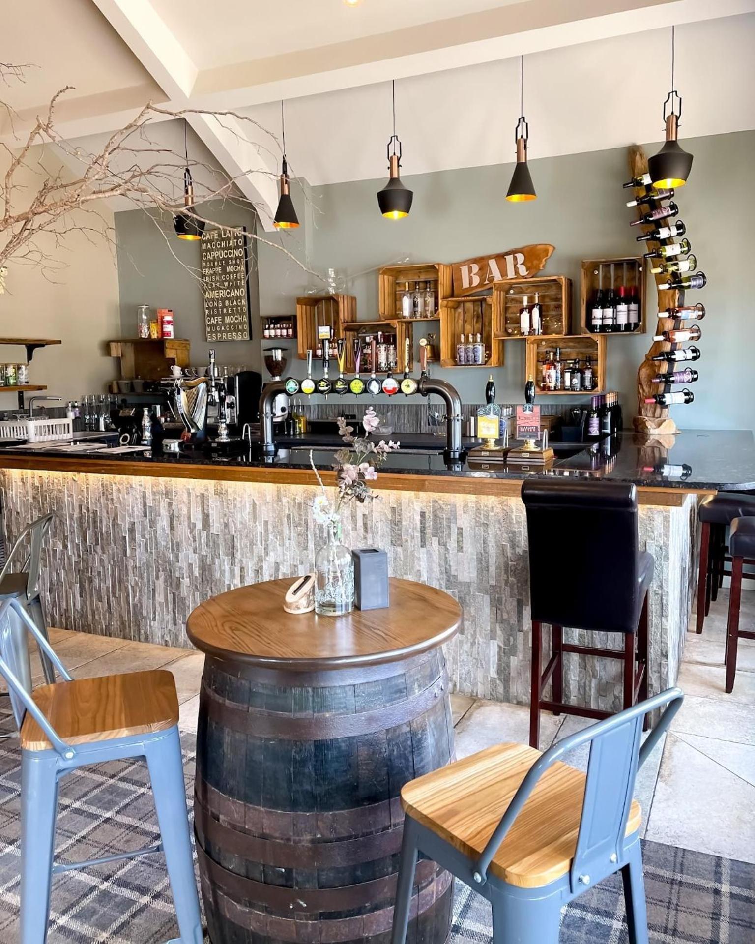 The Tavern At Hale Milnthorpe Exteriér fotografie